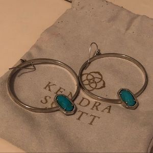 Kendra Scott Elora earrings 🤩